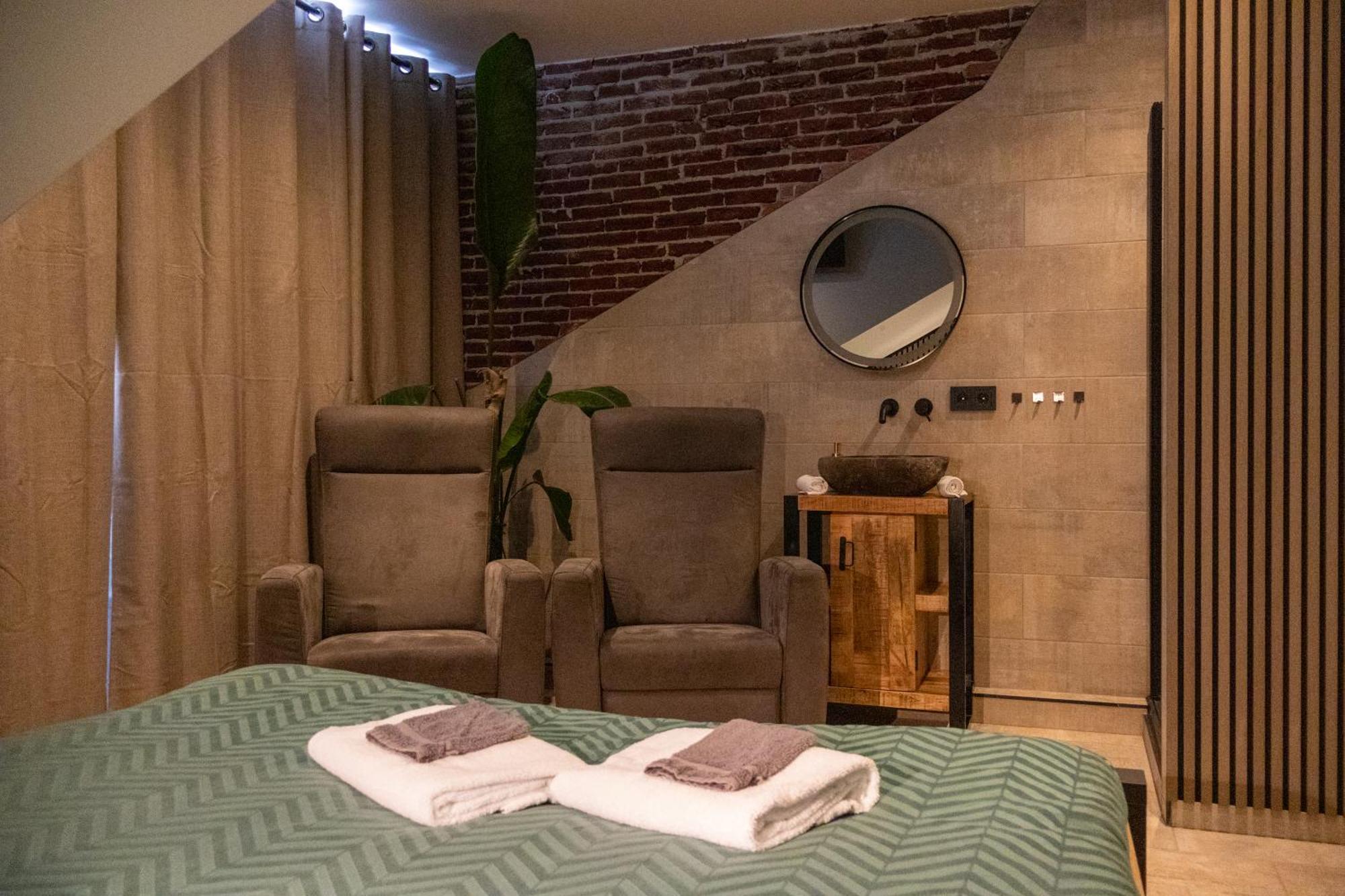 Zeeschelp - Comfortabele Kamer Bij B&B Gezond Aan Zee - Toegang Wellnesstuin Meerprijs Ouddorp Eksteriør billede